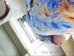 Hot Amazon Blonde Co ...